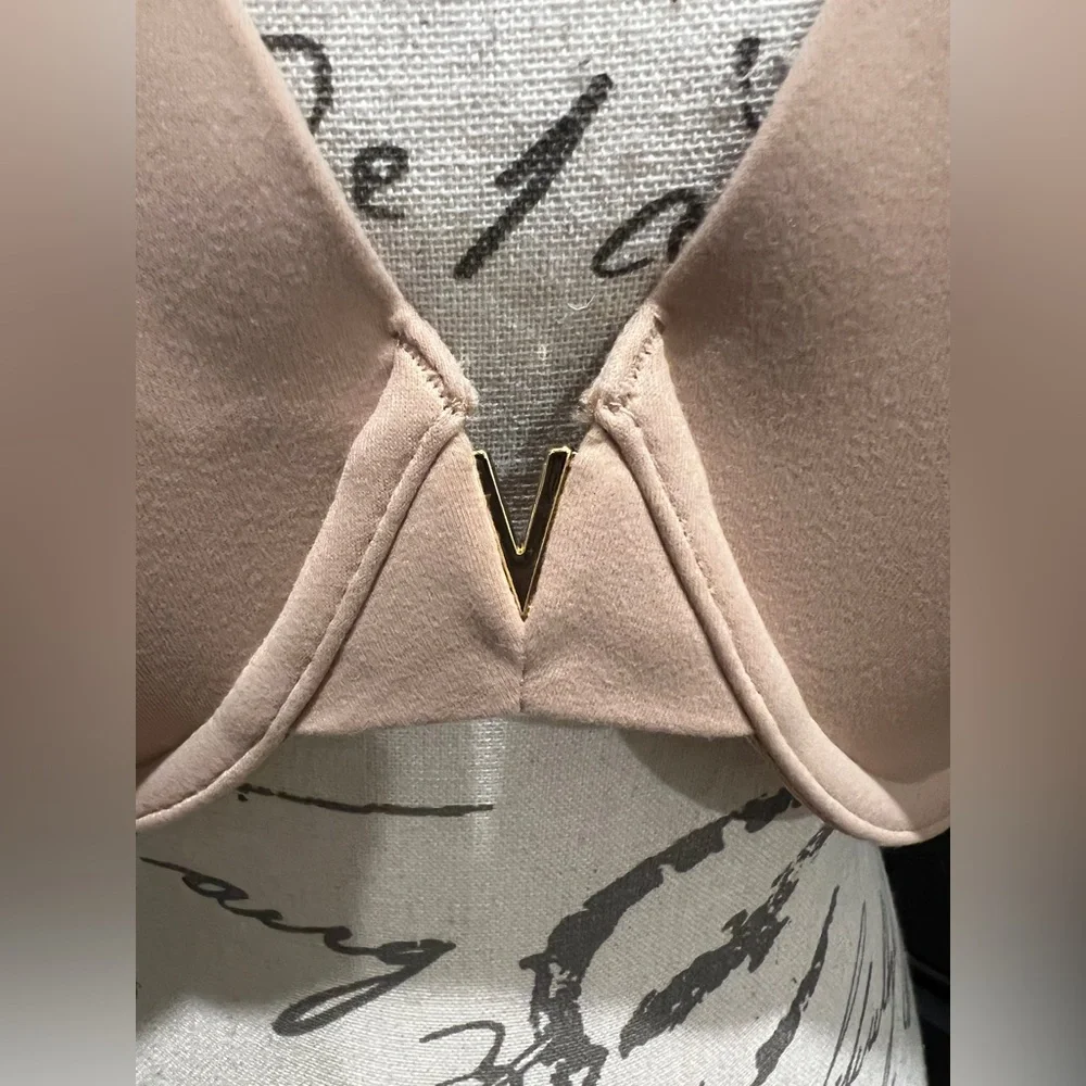 Victoria's Secret Nude Bra